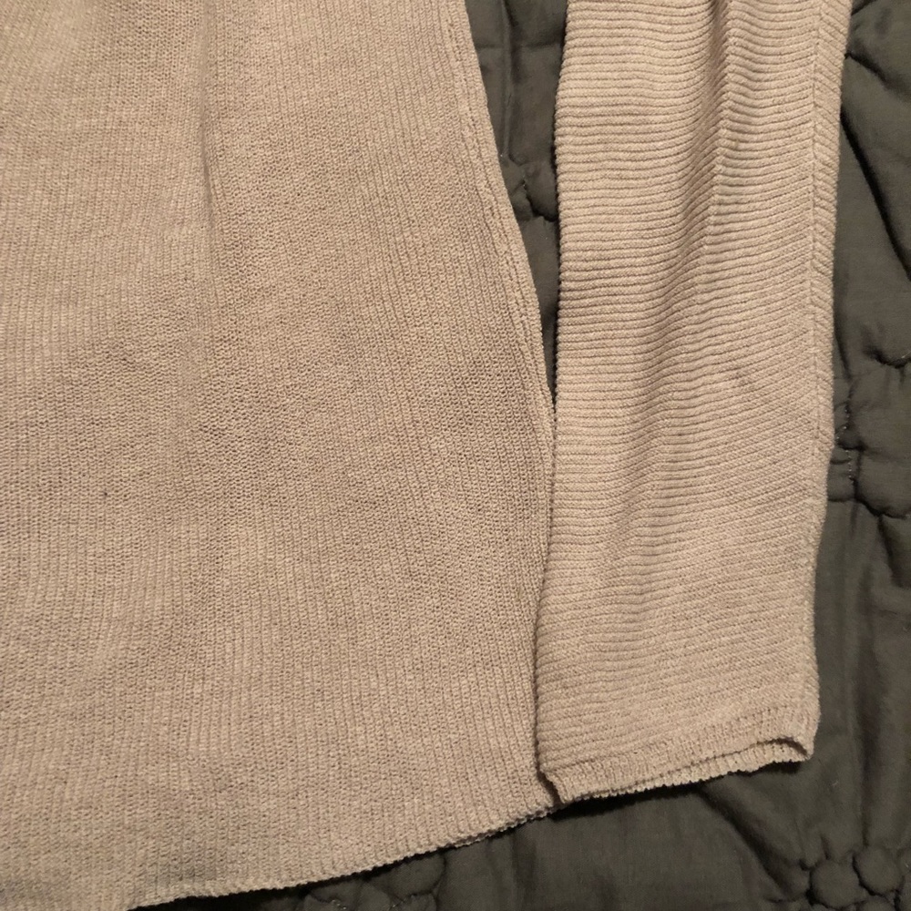 Lilith sweater - Picture 4 of 6